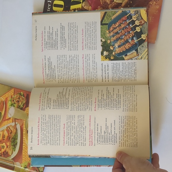 Better Homes & Gardens: Cookies & Candies+Lunches & Brunches+Barbecues & Picnics - Picture 11 of 13